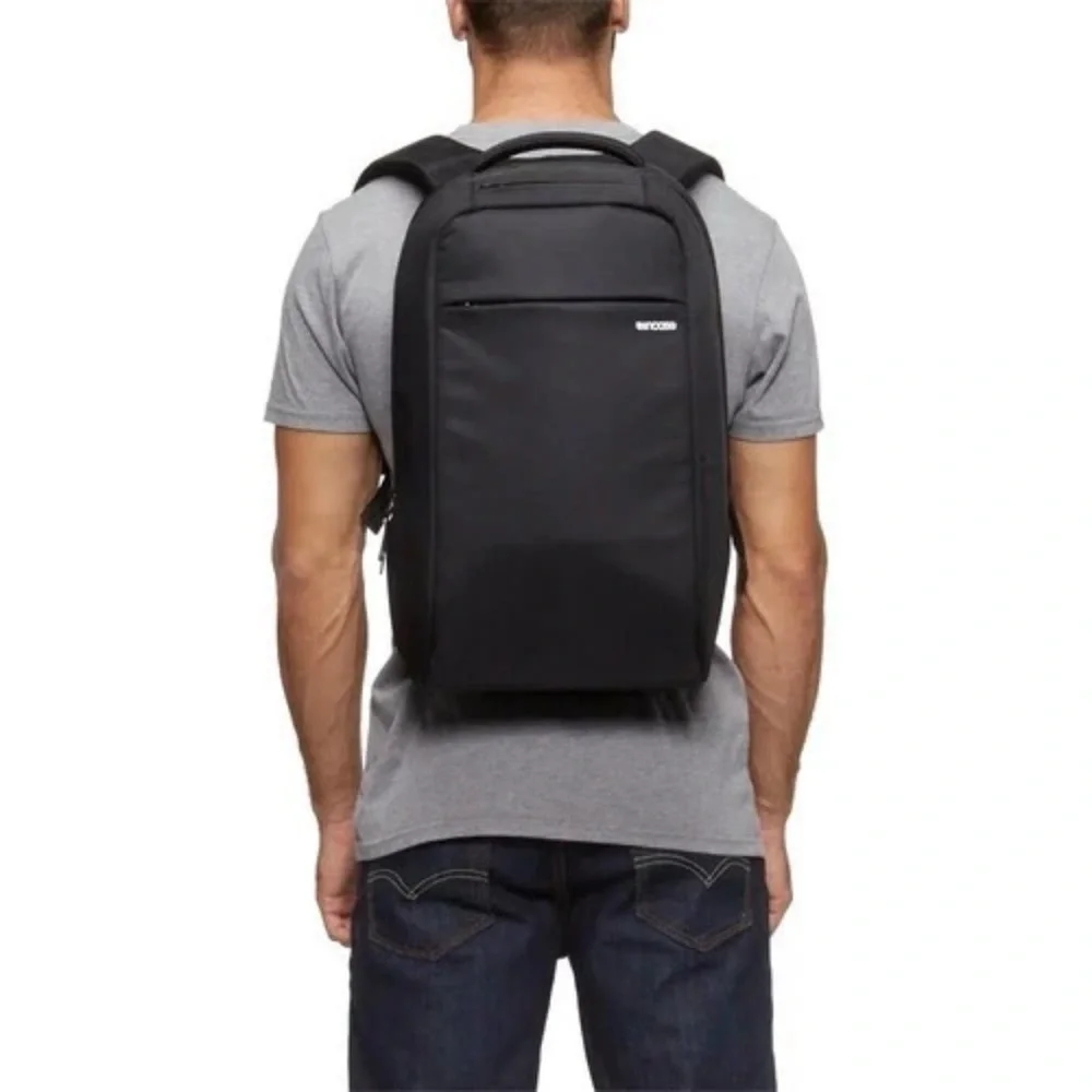 Incase Icon Backpack Black Slim - Picture 4 of 9